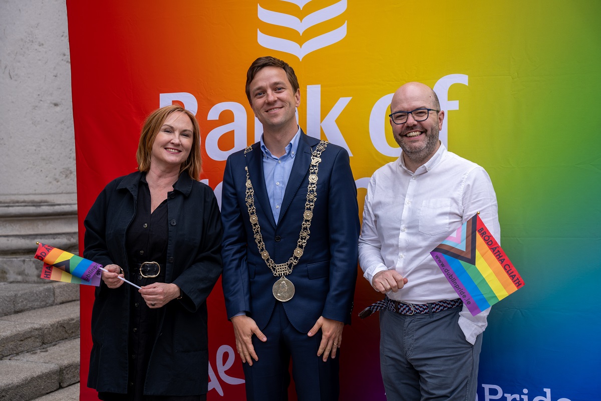 Pictured at the Bank of Ireland College Green annual Pride celebration, organised by the Bank’s With Pride Colleague Network are Moninne Griffith,  CEO of BeLonGTo Youth Services, James Geoghegan, Lord Mayor of Dublin and Oliver Wall, Chief of Staff & Head of Corporate Affairs, Bank of Ireland