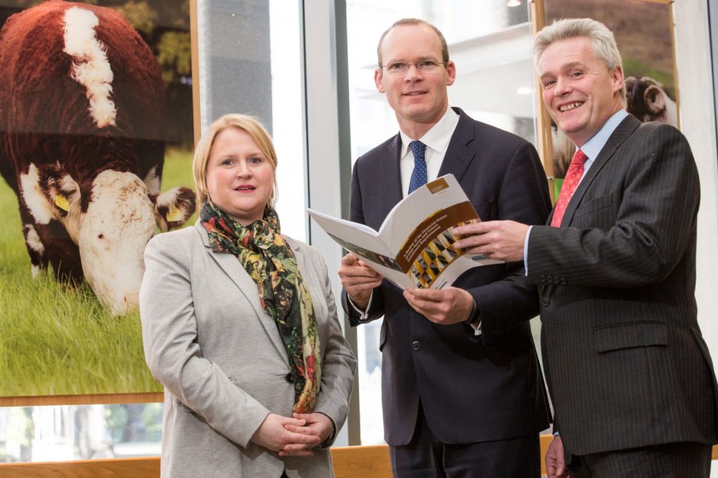 Pictured at the launch of the new Teagasc/Bank of Ireland research on the financial status of Irish farms are Fiona Thorne, Economist with Teagasc, the Minister for Agriculture, Food and the Marine Simon Coveney, T.D., and Mark Cunningham, Director, Bank of Ireland Business Banking.